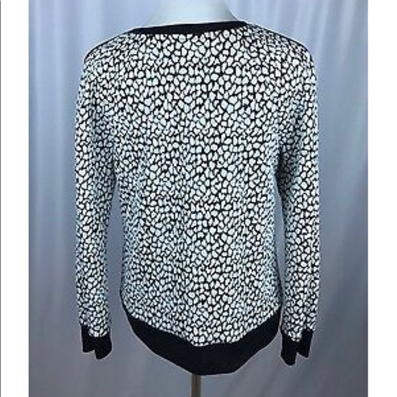 Apt 9 Lightweight textured sweatshirt - black and white leopard print. - Picture 3 of 9